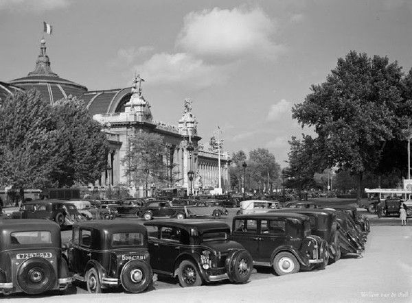 Expo d'automobiles ...