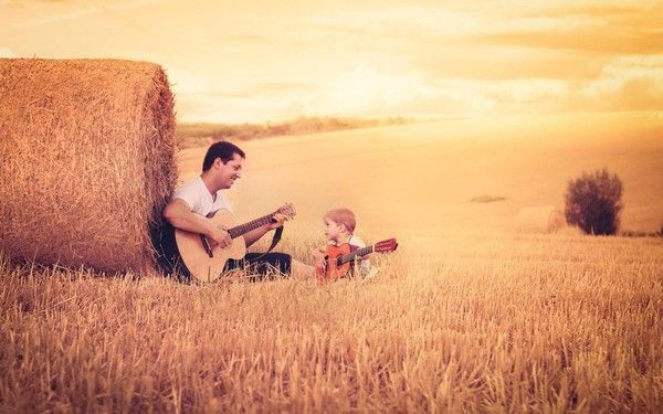 Sur un air de guitare ... Père et fils ...